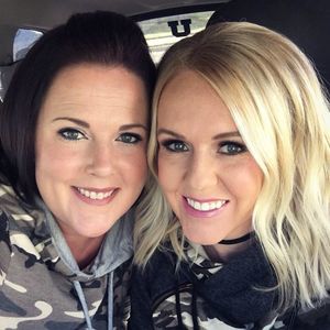 Meet your Posher, Joni